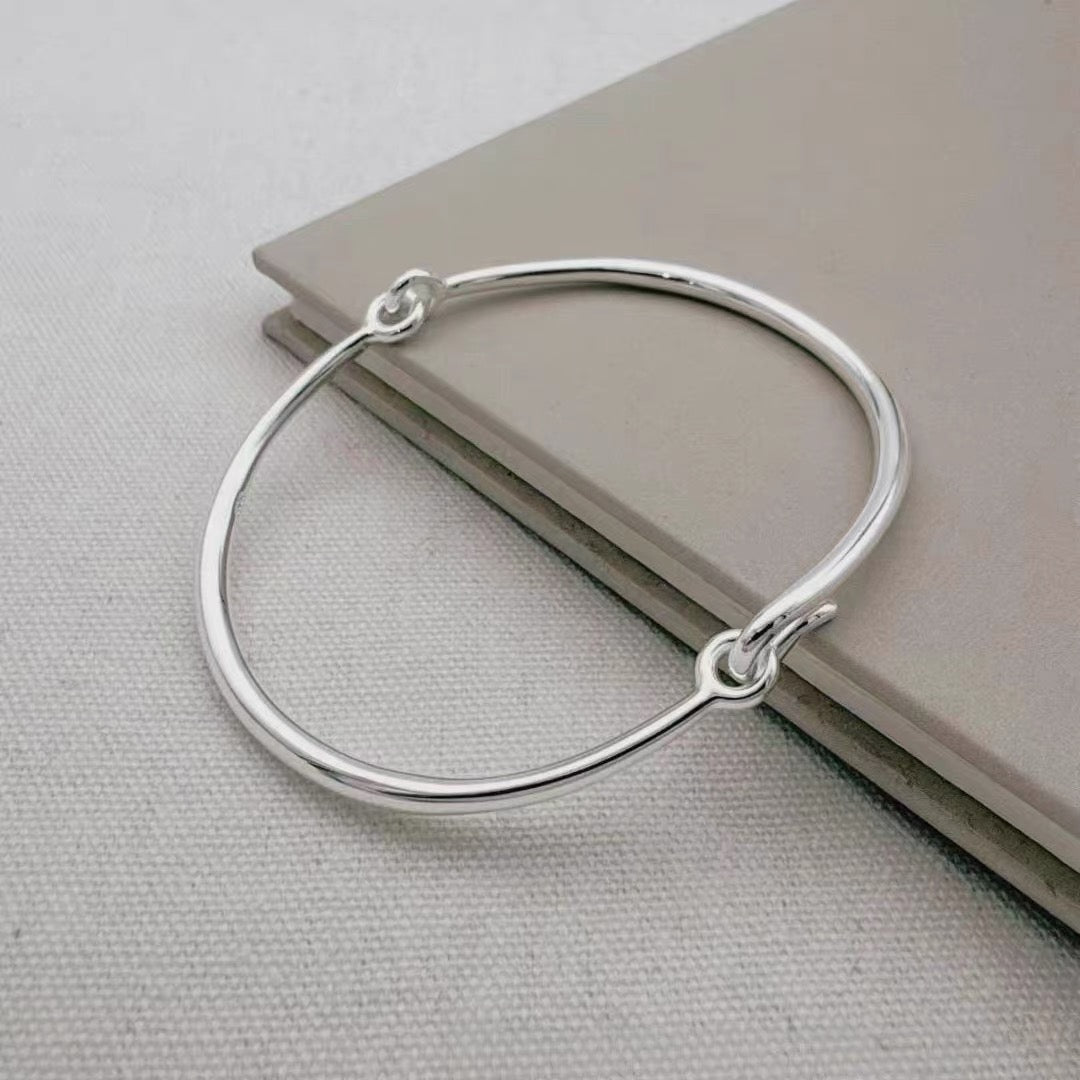 hook bangle (B5)