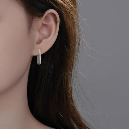 square pierce (P13)