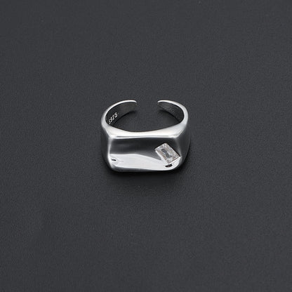 square ring (R18)