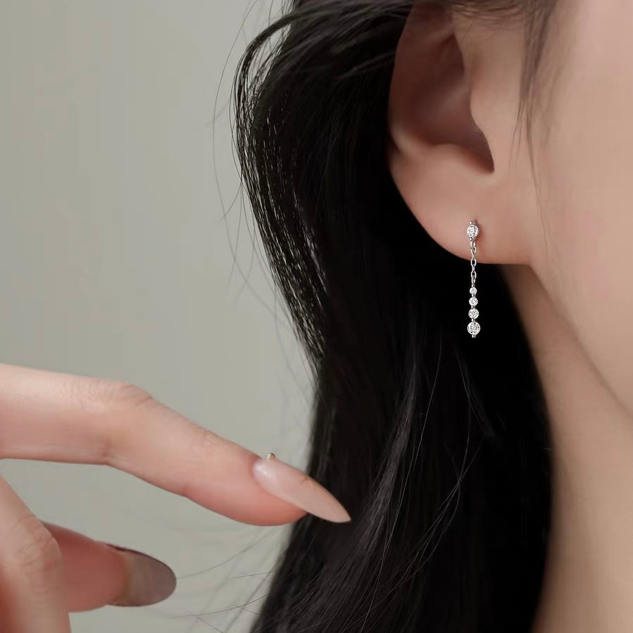 straight pierce (P32)