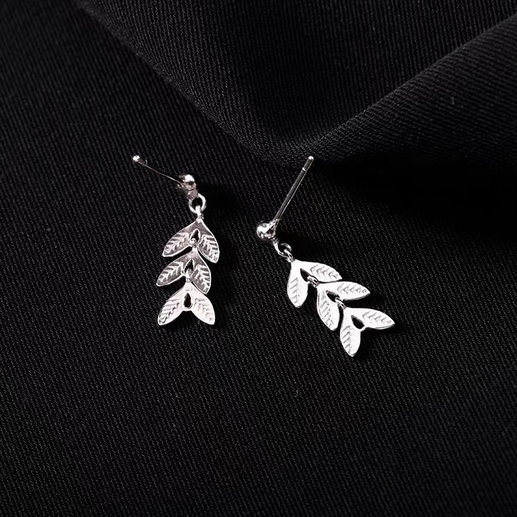 leaf pierce (P35)