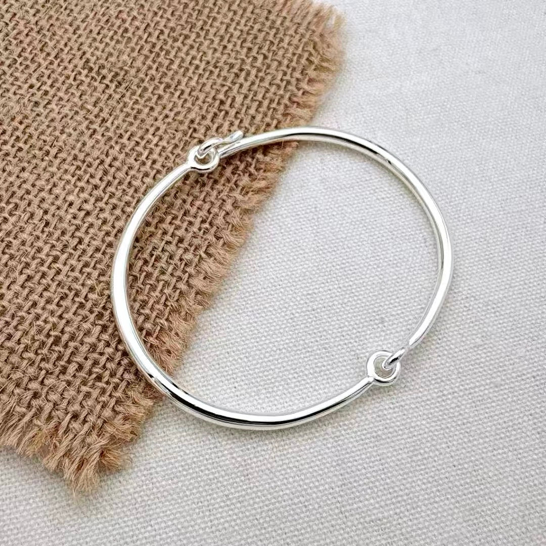 hook bangle (B5)