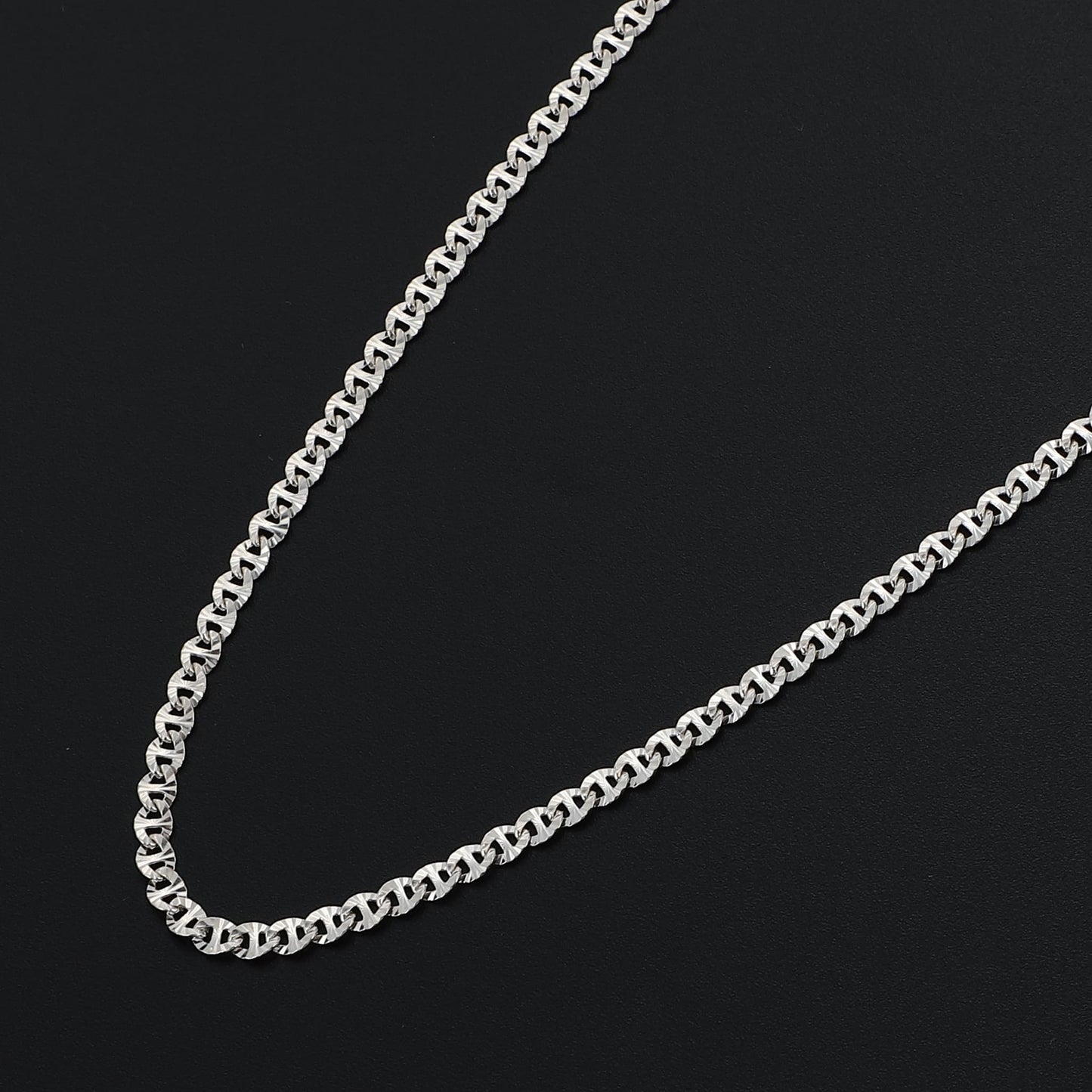 loop link necklace (N13)