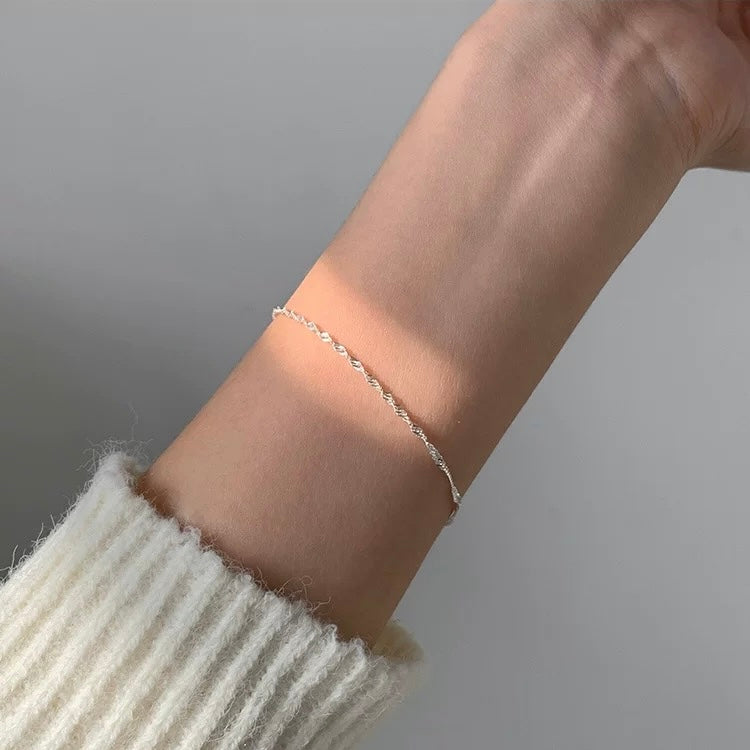 twist bracelet (B4)
