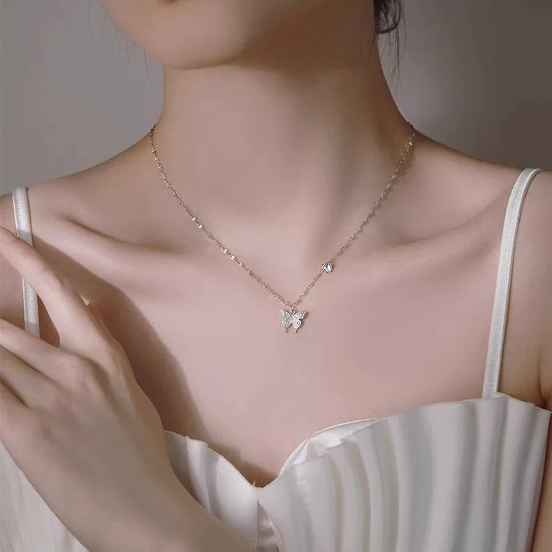 mariposa necklace (N2)