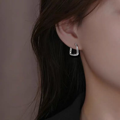 circle pierce (P28)
