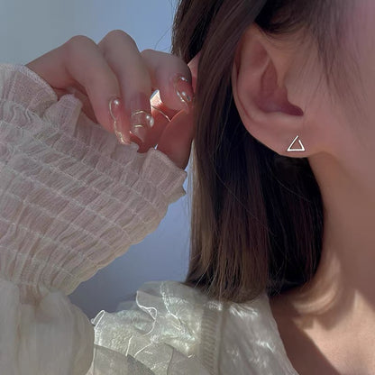triangle pierce (P17)