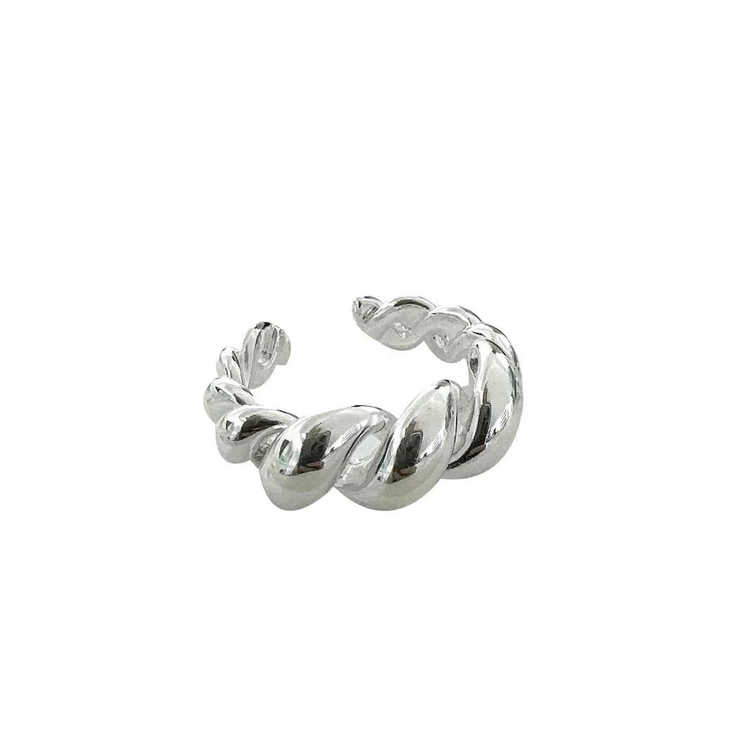 twist ring (R10)