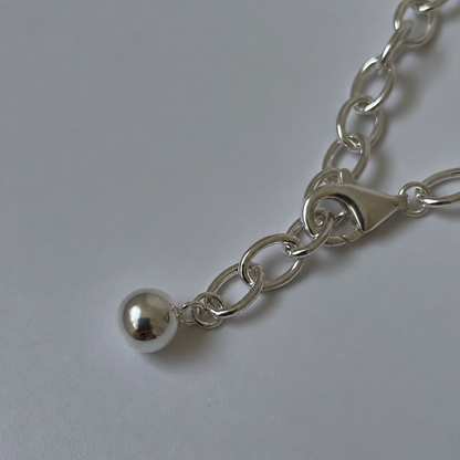 chain bracelet (B38)