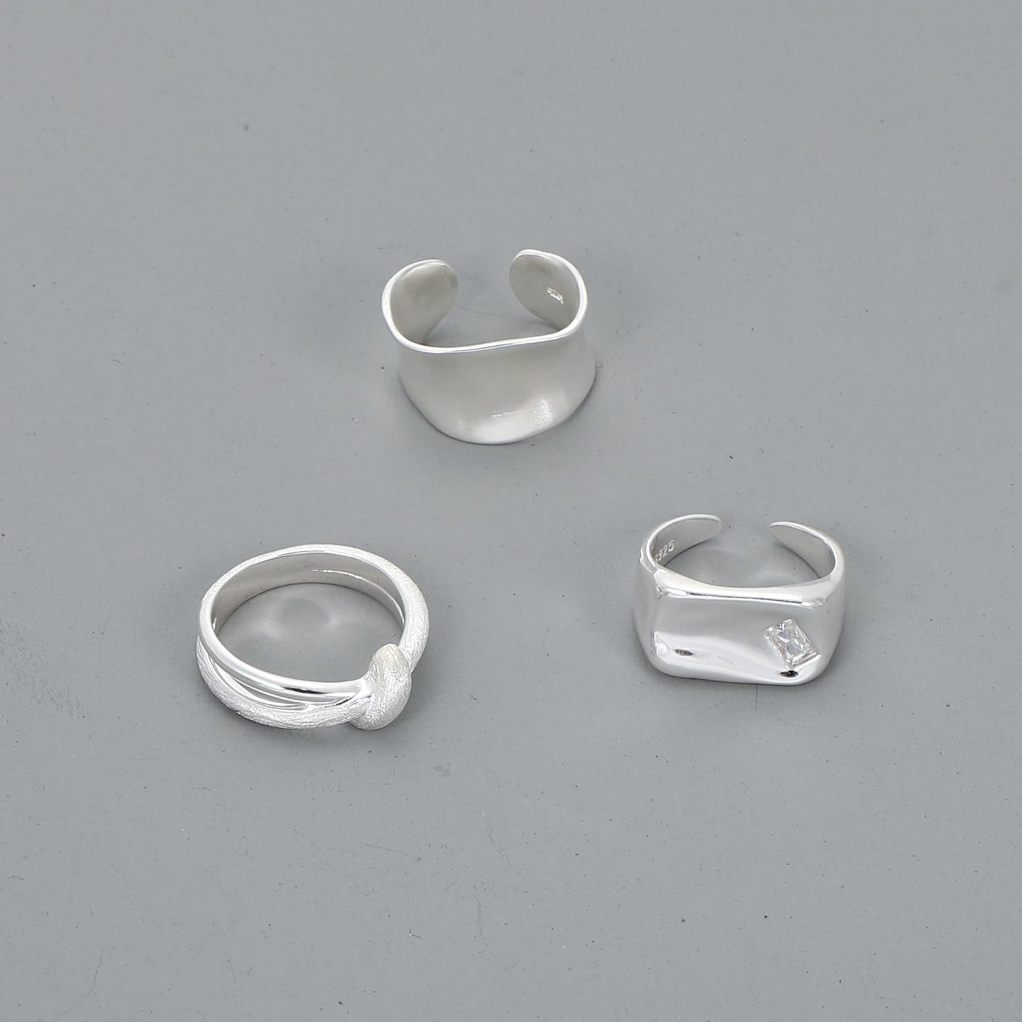 knot ring (R15)