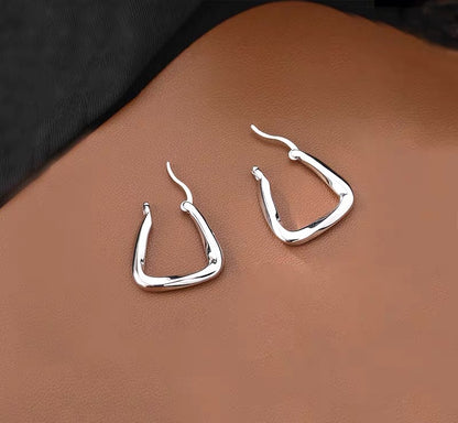 circle pierce (P28)