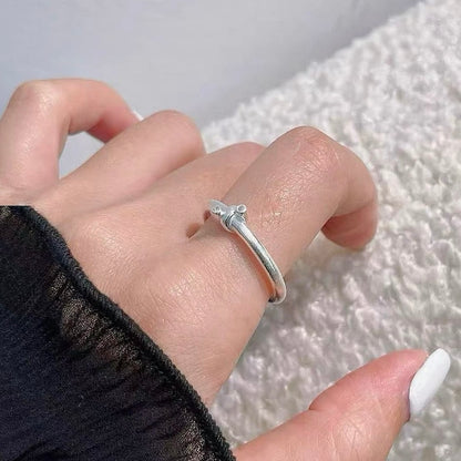 knot ring (R8)
