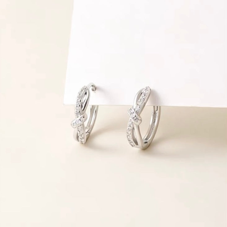 knot pierce (P10)