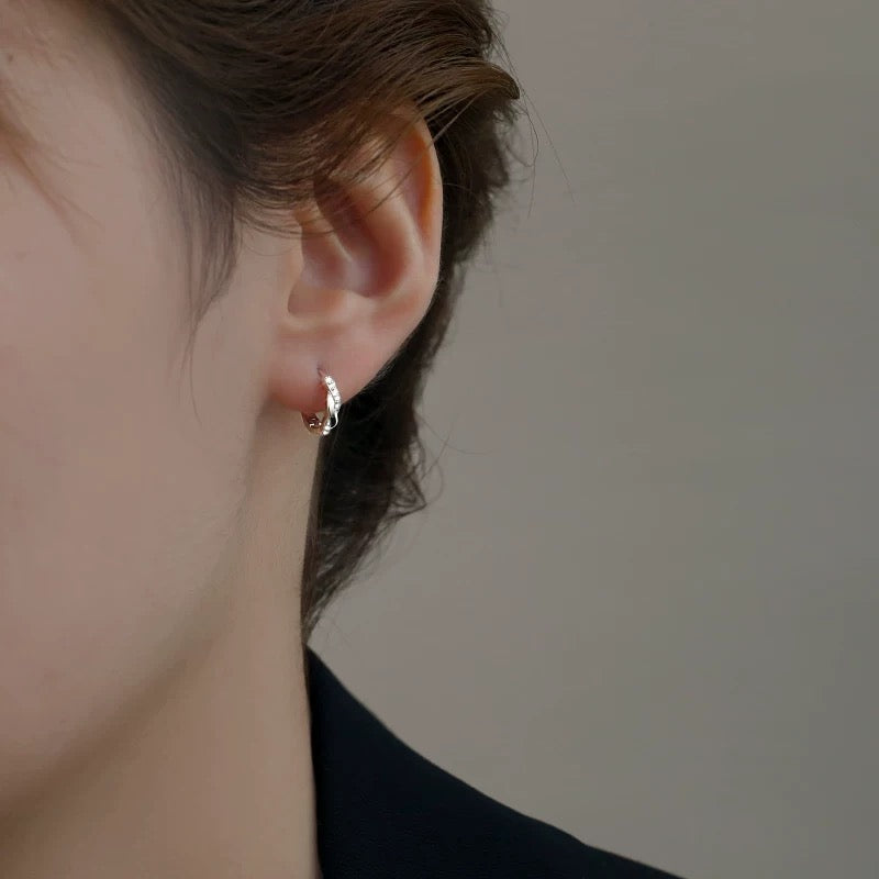 twist pierce (P12)