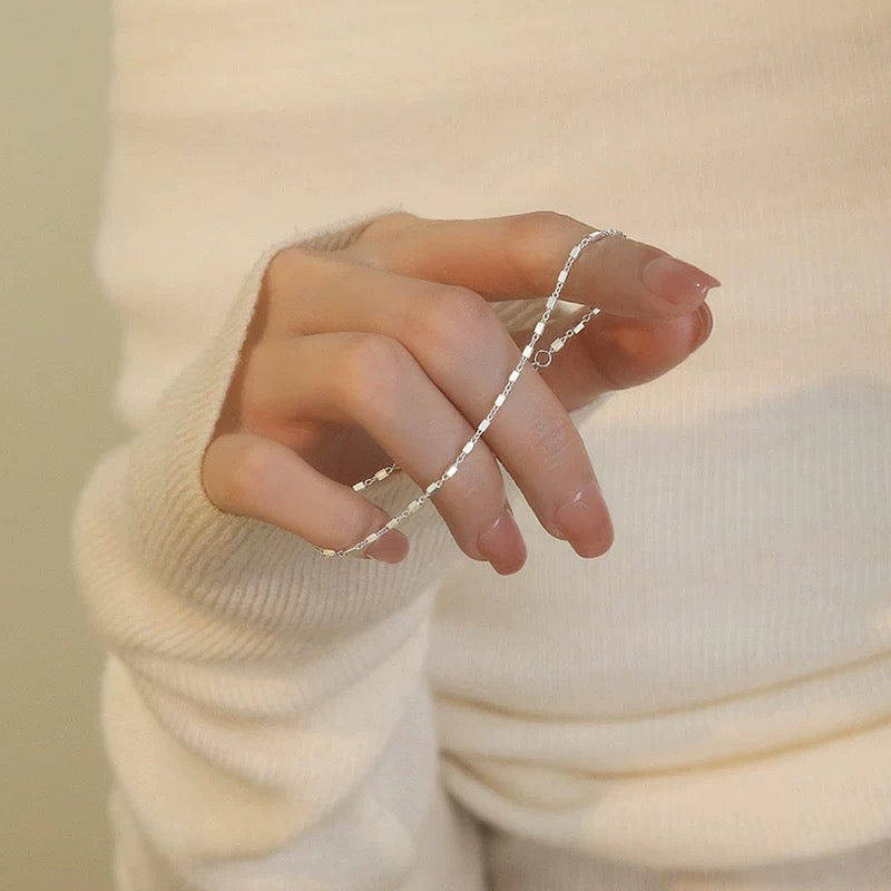 thin bracelet (B4)