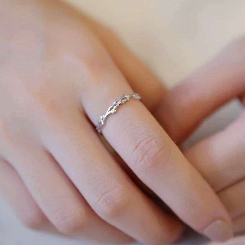 twig ring (R3)