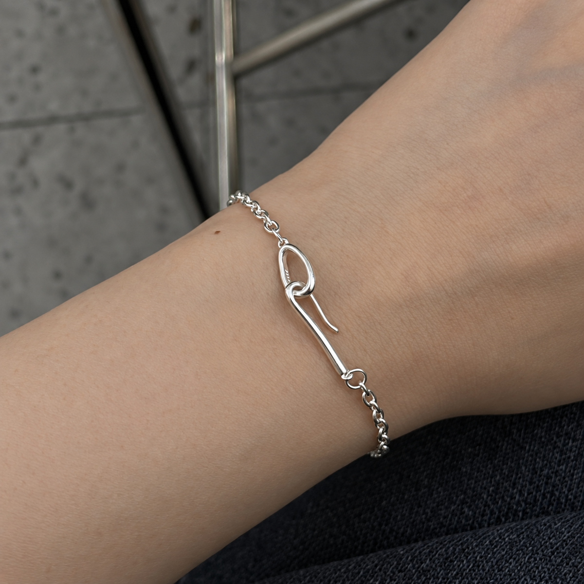hook chain bracelet (B39)