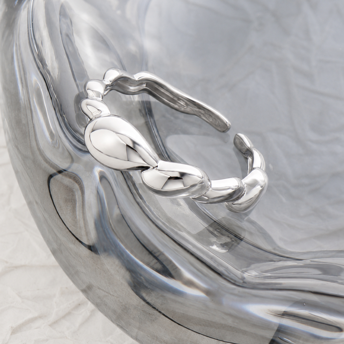 twist ring (R36)