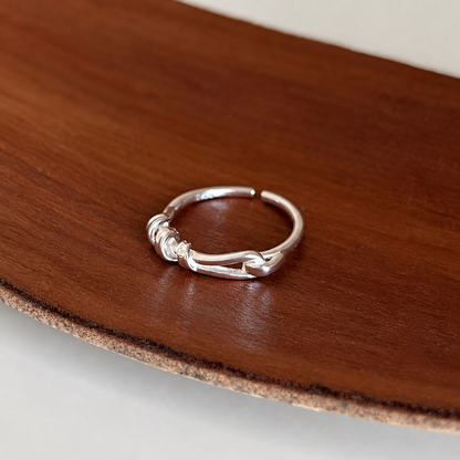 knot ring (R37)